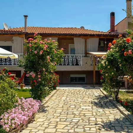 Appartement Tsekis House