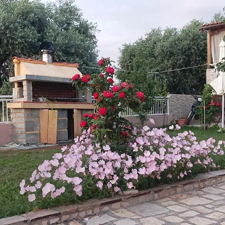 Appartement Tsekis House