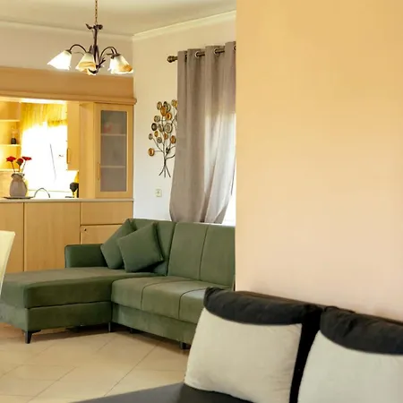 Tsekis House Appartement